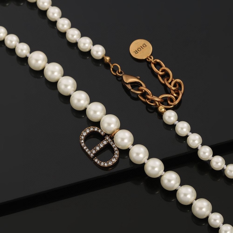 chr1st1an D10r necklaces